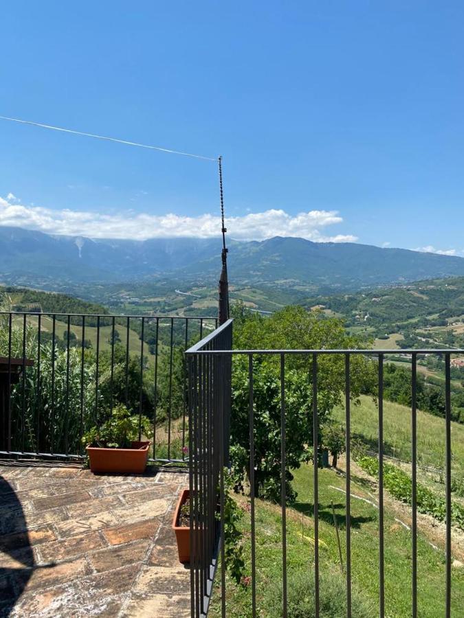 Agriturismo Flara Basciano 外观 照片